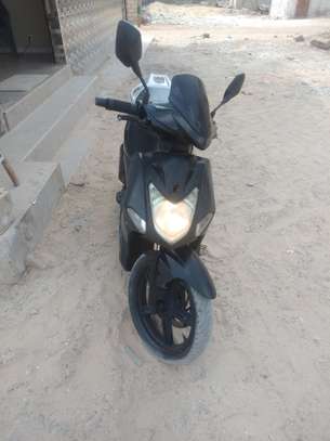 Scooter Kymco Agility 125 image 7