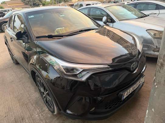 TOYOTA CHR HYBRIDE image 5