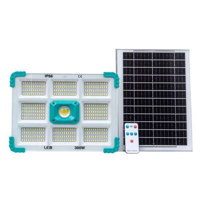 Projecteur solaire rechargeable 200W image 3