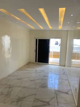 Location Duplex 4 chambres salon Batrain image 8
