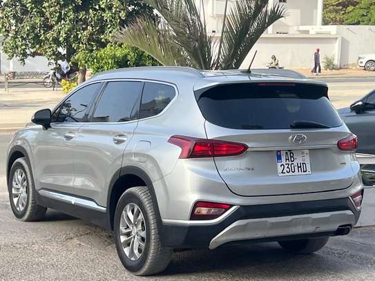 Hyundai santafe 2020 image 8