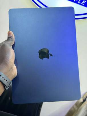 MacBook Air M3 2024 13pouces image 3