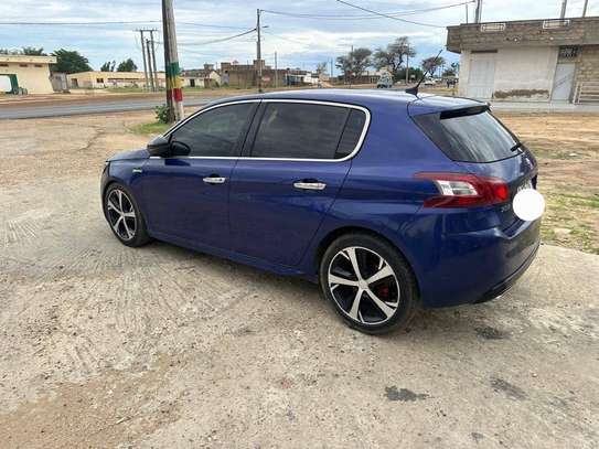 Peugeot 308 t9 gtline image 4