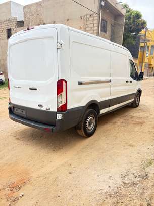 Ford Transit 250 Long image 8