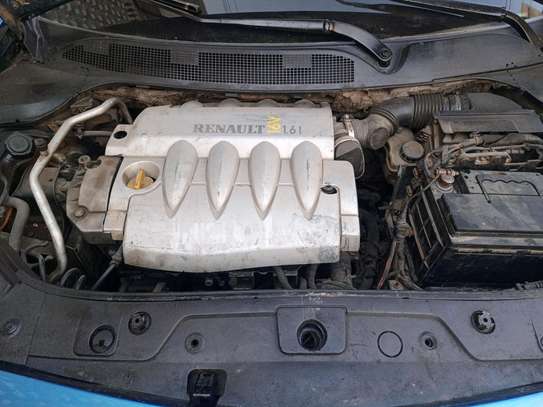 RENAULT MÉGANE 2 ESSENCE MANUEL CLIMATISÉ image 5