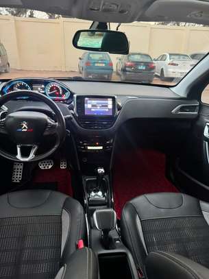 Peugeot 2008 automatique gasoil image 10
