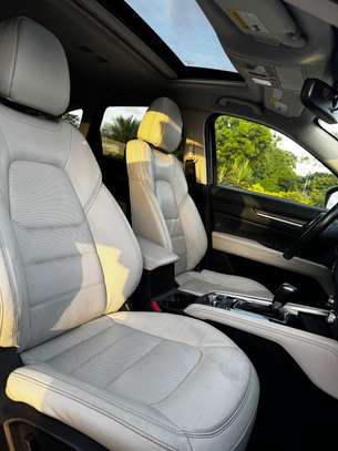 Mazda cx 5 image 8