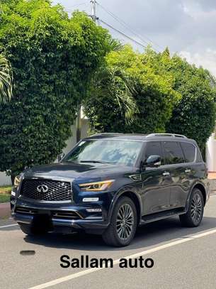 Infiniti QX80 SUV Bleu Nuit ANNÉE: 2024 image 2
