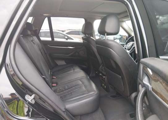 BMW X5 sous douane image 10