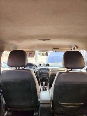 Suzuki vitara image 10