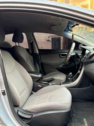 Hyundai Elentra 2016 image 6