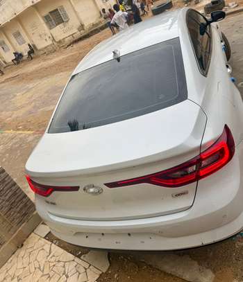 RENAULT SM6 2018 model 2019 image 8