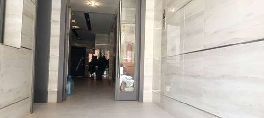 Appartement F3 à louer à la cité keur gorgui image 3