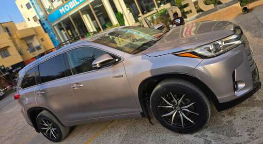 Toyota Highlander Limited Hybride 2016 image 12