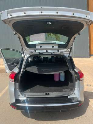 Renault clio image 10