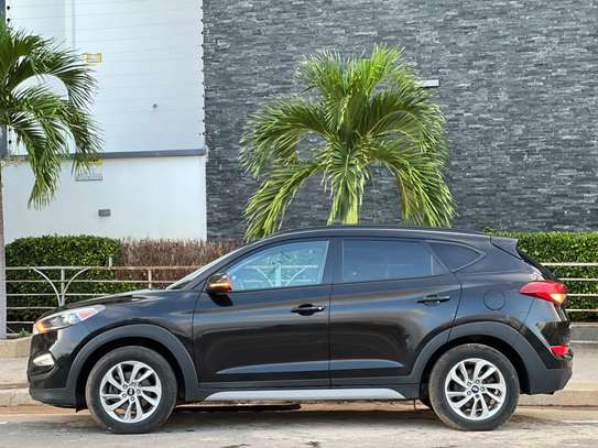 HYUNDAI TUCSON 2018 FULL OPTION image 13