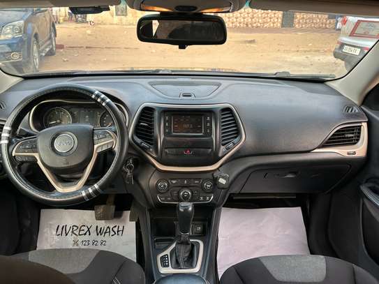 Jeep cherokee 2015 image 3