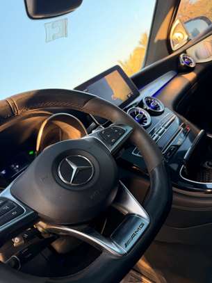 Mercedes Glc 300 image 11