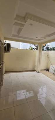 VILLA R+1 A LOUER A LA SIPRES MERMOZ image 3