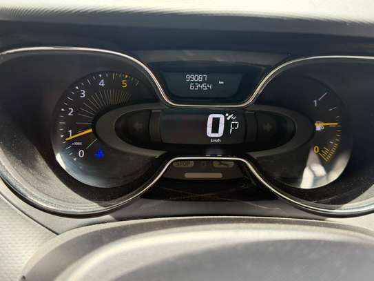 Renault QM3 2017 image 5