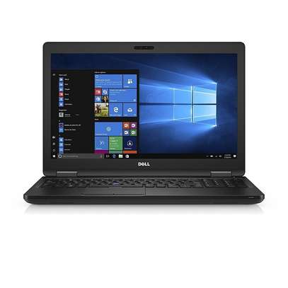 Dell 5570 i5 5th ram 8 15" pavé numérique image 2