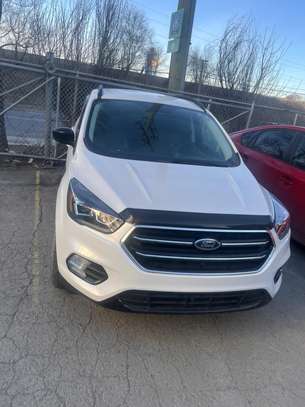 FORD ESCAPE 2019 image 3