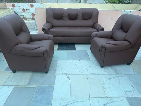 Salon 5 place vip image 2