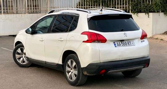 Peugeot 2008 Année 2015 image 6