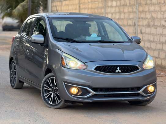 Mitsubishi Mirage 2017 automatique essence image 3