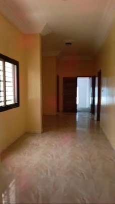 Appartements a louer a Kounoune ( Marine Française ) image 3
