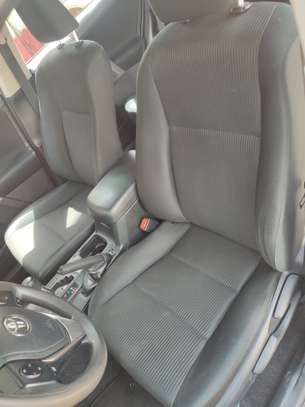 Toyota Rav 4 2019 image 5