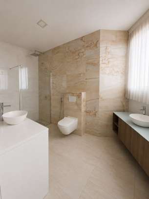 Penthouse duplex à louer à Ouakam image 11