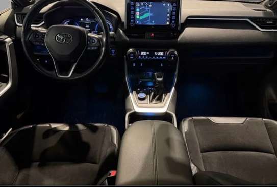 Toyota RAV4 Hybride Blanc SUV 2021 Économique image 3
