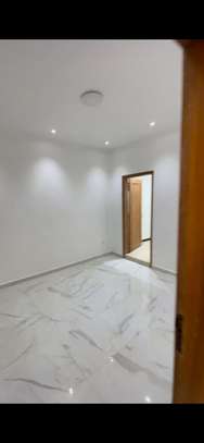 Appartement à vendre à la Cité Mackiyou Faye image 5