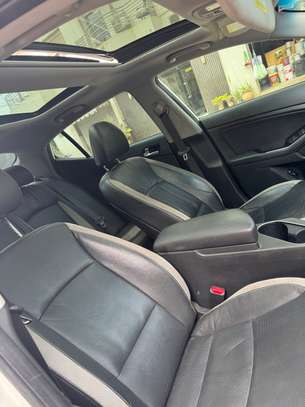 Kia optima image 2