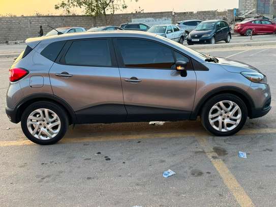 Renault QM3 2017 image 10