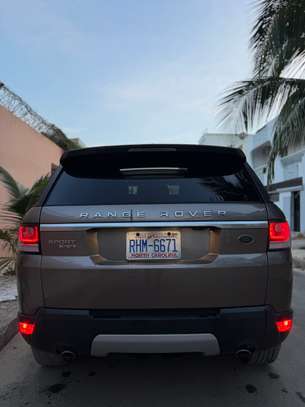 Land Rover range sport image 3