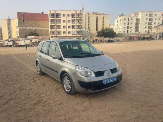 Renault megane diesel 7 place image 3