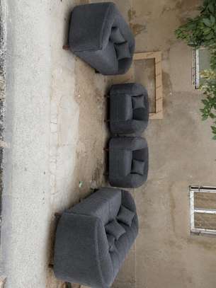 Salons vip 7 places image 2