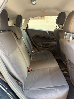 Ford fiesta image 3