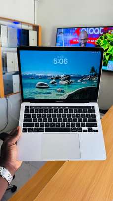 MacBook Pro M1 2020 - SSD 512 - Touchbar - Ram 8Go image 4