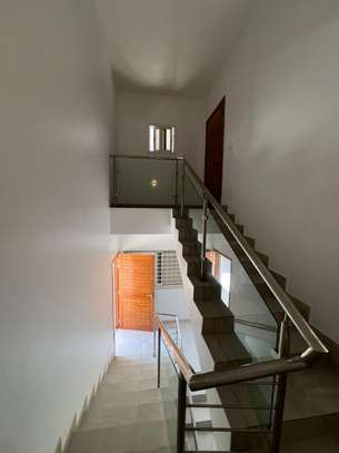 Location Villa 5 chambres salon Mamelles image 7