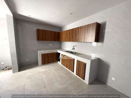 Appartement à louer à la Sicap foire image 5