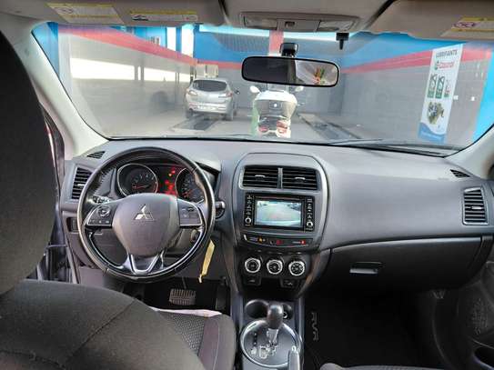 Mitsubishi Rvr venant image 3