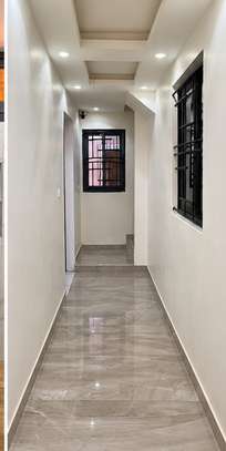 Appartement meublé moderne confort et style réunis image 6