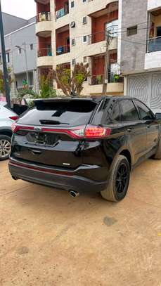 Ford Edge image 2