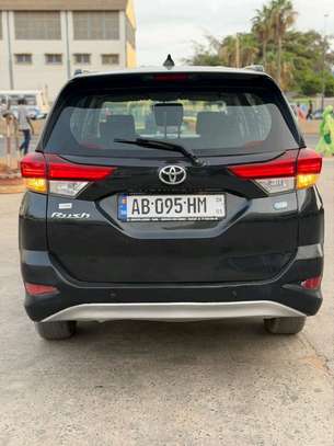 Toyota rush 2020 image 2