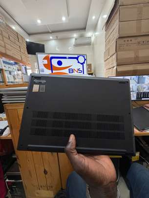 Lenevo Think Pad E14 Gen 7 512/16 2026 image 8