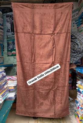 Draps, serviettes, rideaux, tout vêtement homme et femme image 4