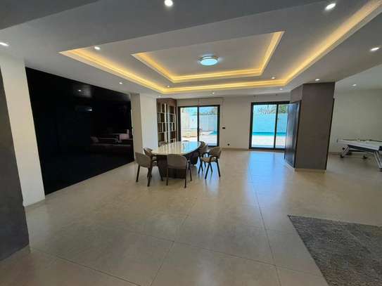 Appartement 3 chambres à louer aux Almadies image 3